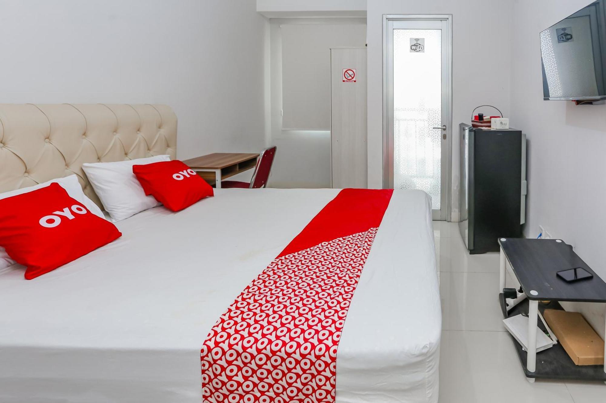 Oyo 94171 Mr Stay Room Bekasi Bagian luar foto